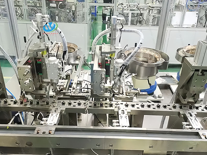 Relay automatic assembly machine